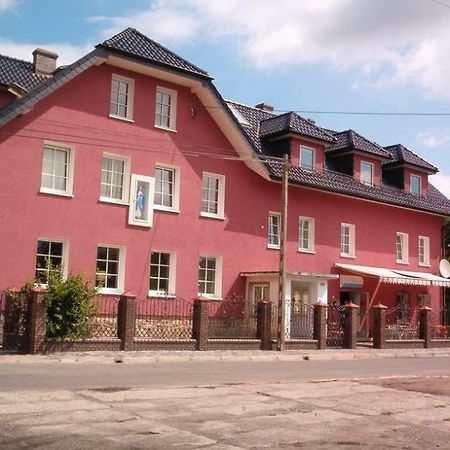 Gosciniec Ella Inn Lipniki Lipniki  المظهر الخارجي الصورة
