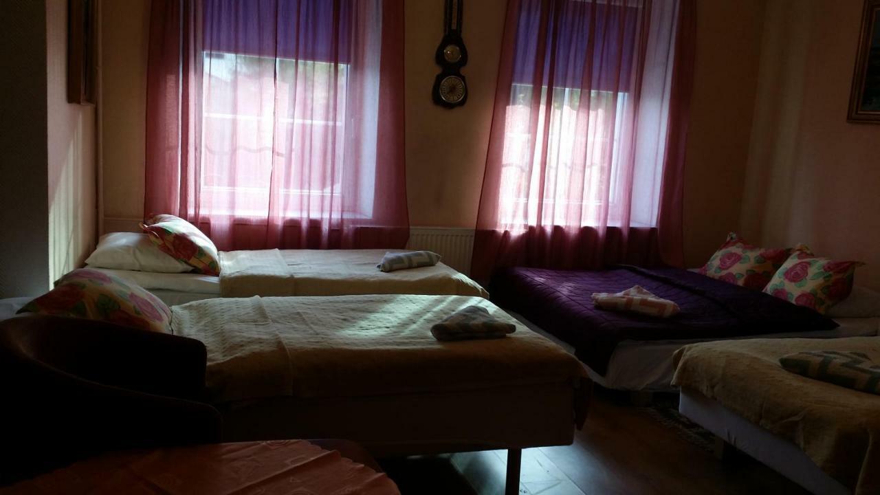 Gosciniec Ella Inn Lipniki Lipniki  المظهر الخارجي الصورة