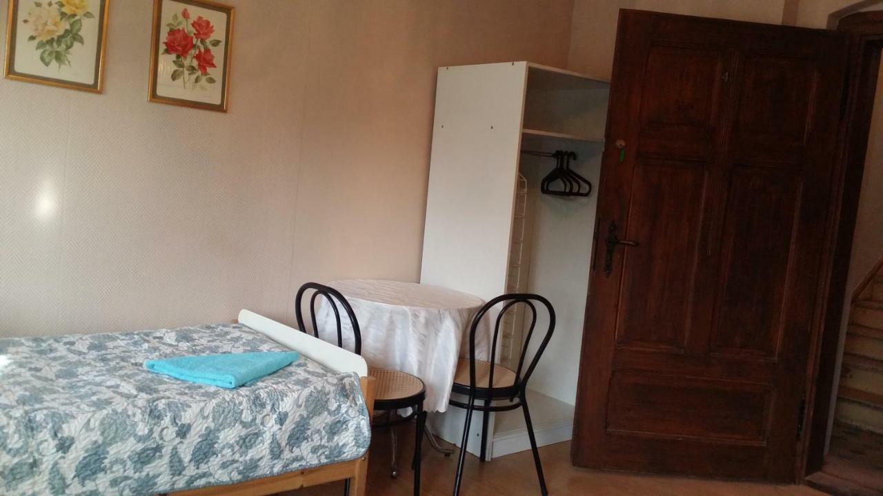 Gosciniec Ella Inn Lipniki Lipniki  المظهر الخارجي الصورة